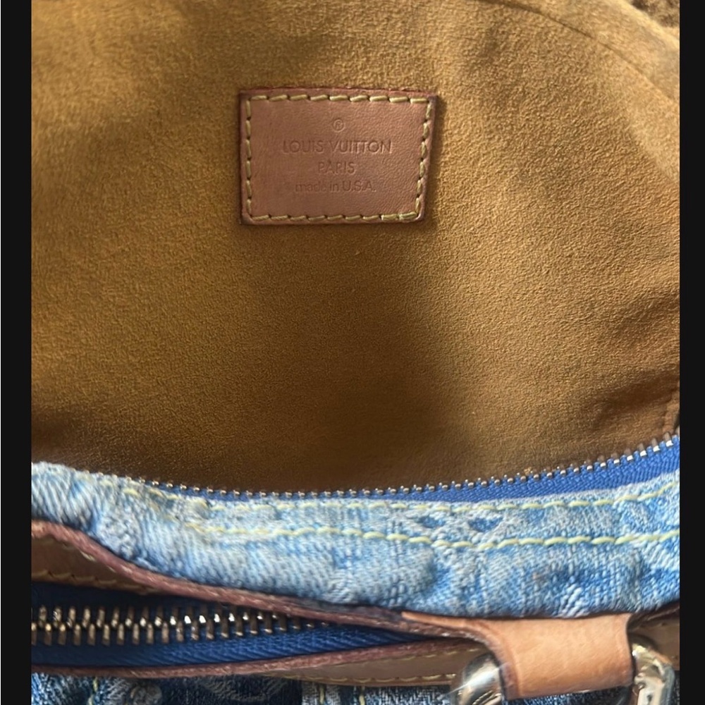 Louis Vuitton Blue Denim Handbag - Picture 12 of 13